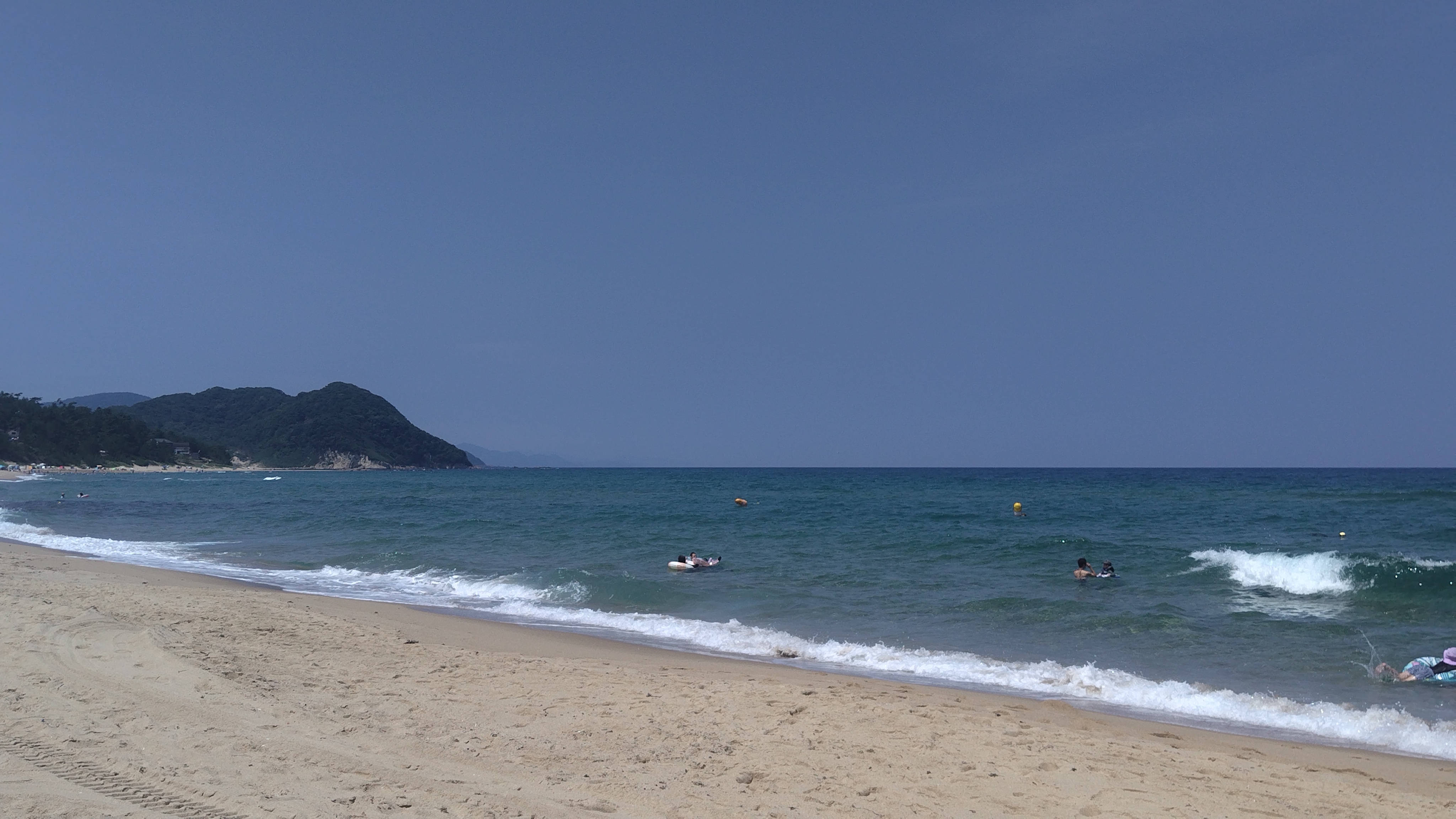 琴引浜の海水浴場
